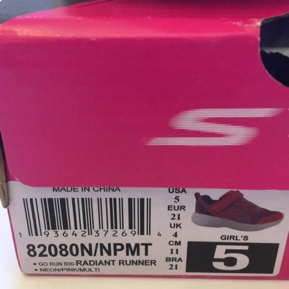 BRAND NEW girl toddler Skechers radiant runner pink Velcro shoes size 5 - Picture 9 of 9